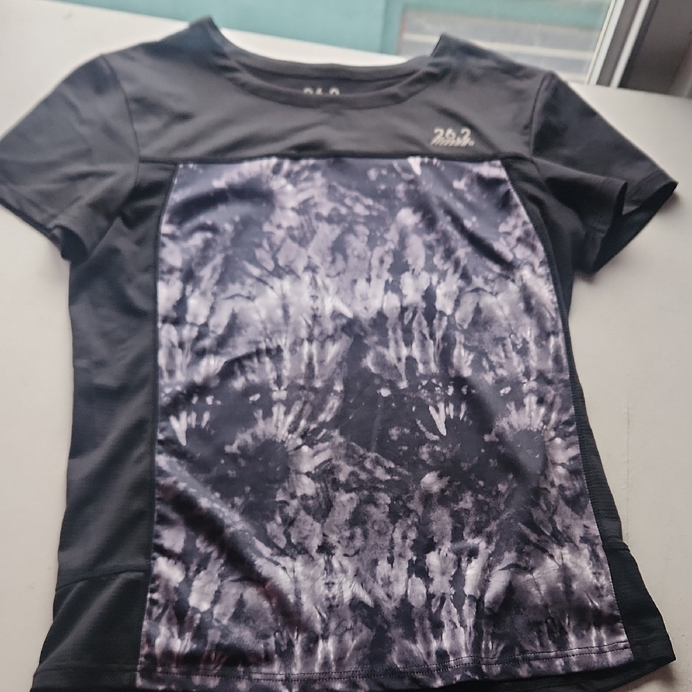 Women's Black and Gray Athletic Top